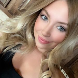 Meet your Posher, Ashlee